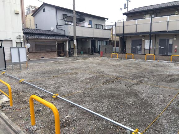 東九条柳下町駐車場