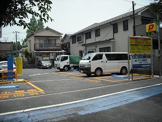 東葛西4丁目駐車場