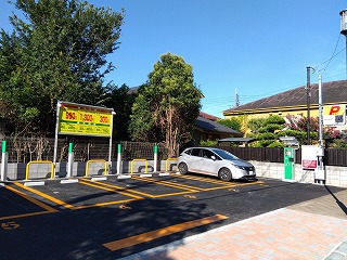 府中八幡町1丁目駐車場