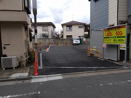 要町3丁目駐車場