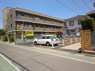 金町4丁目駐車場